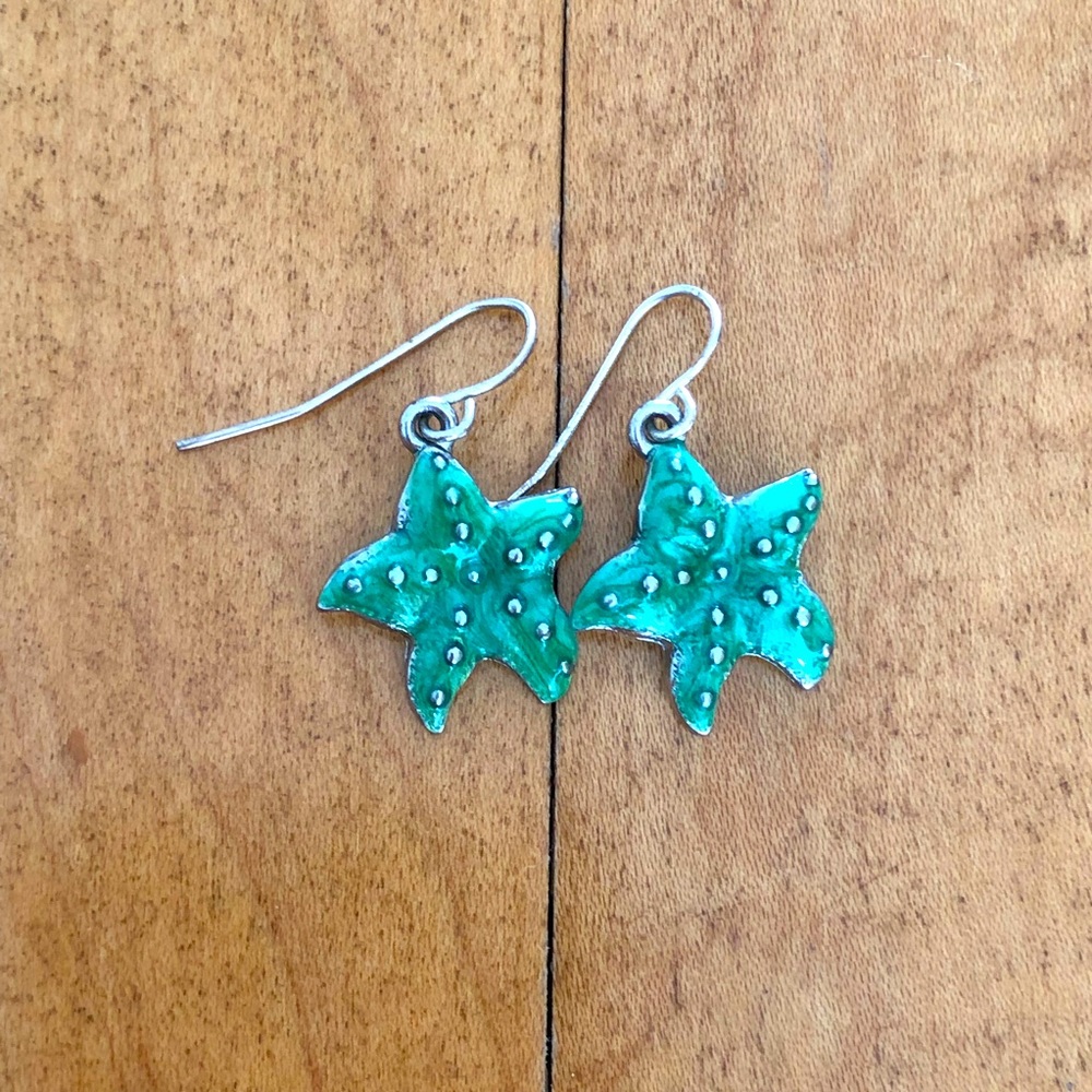 Cute Sea Green Starfish Earrings!